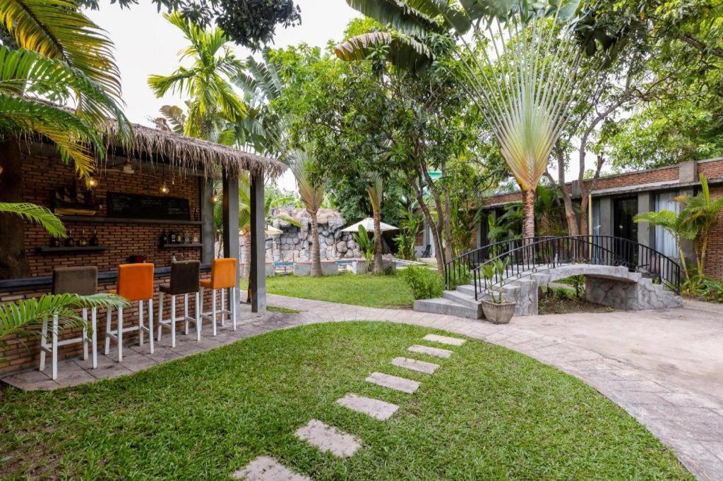 Maison Gen Angkor Сиемрип Экстерьер фото
